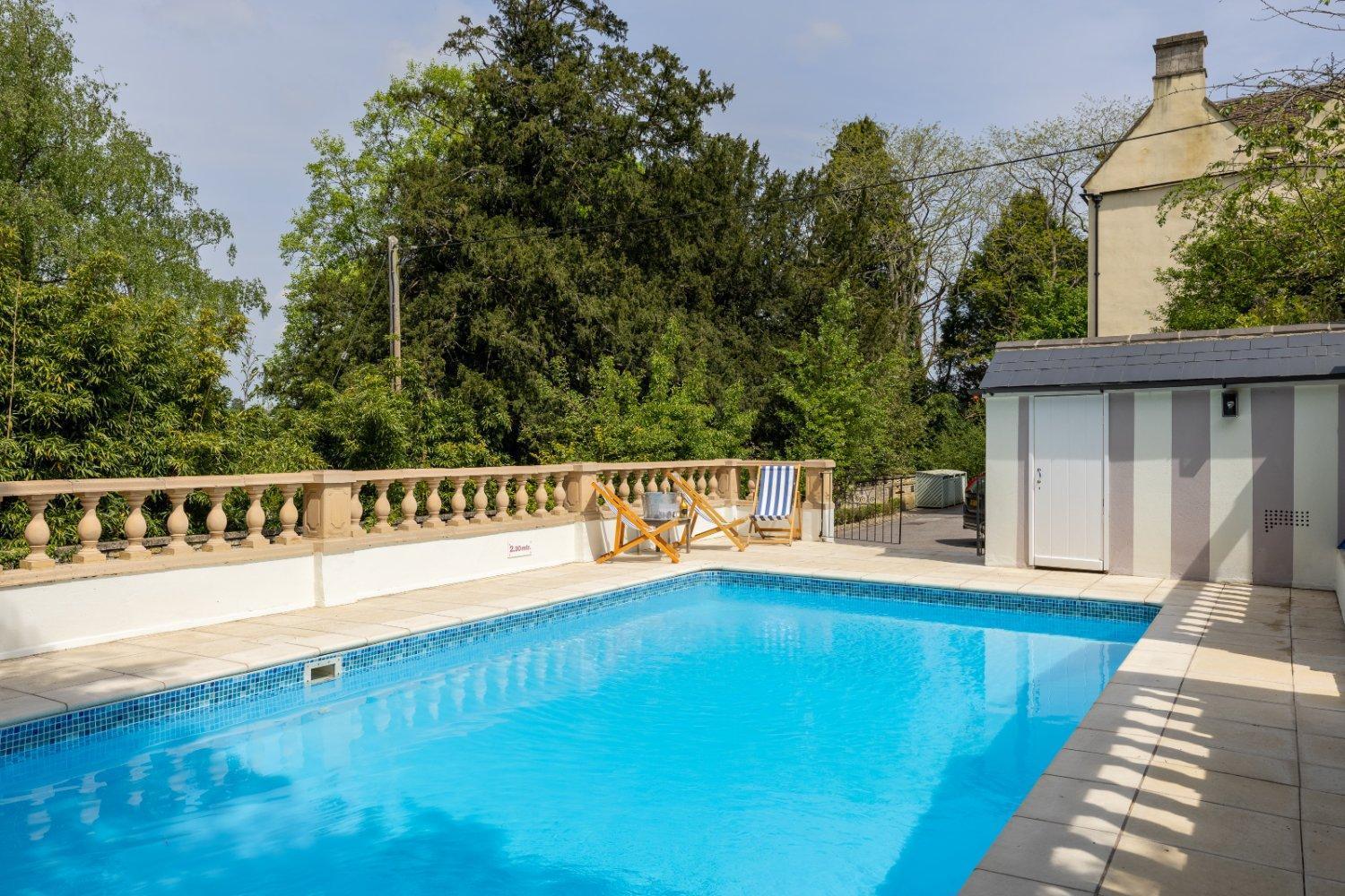 The School Rooms Estate Beautiful, Georgian Apartments With Private Heated Pool And Hot Tub Wifi And Parking Near Bath บ็อกซ์ ภายนอก รูปภาพ